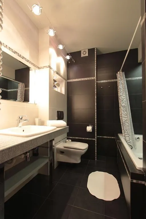 Warsaw City Apartments